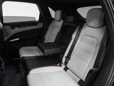 2024 Porsche Cayenne Cayenne S