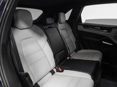 2024 Porsche Cayenne Cayenne S