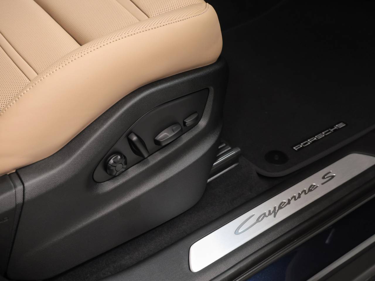 2026 Porsche Cayenne S