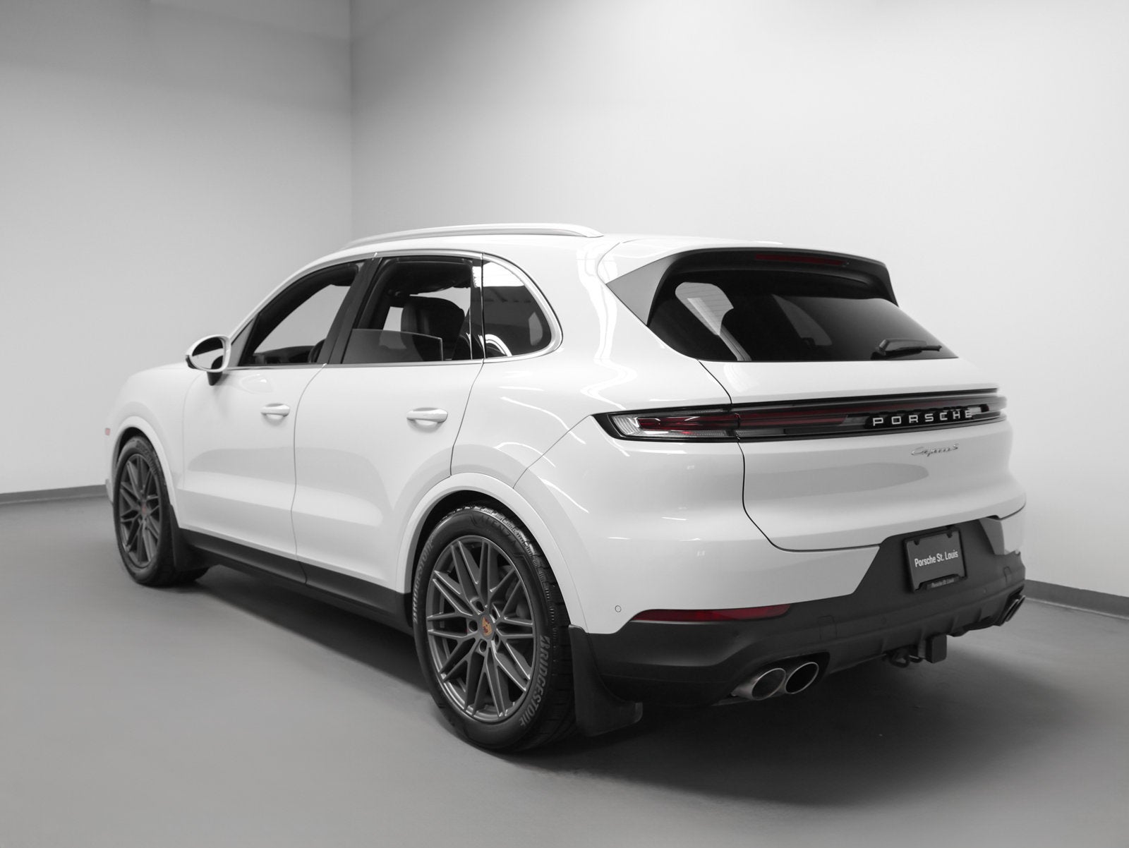 2025 Porsche Cayenne Cayenne S