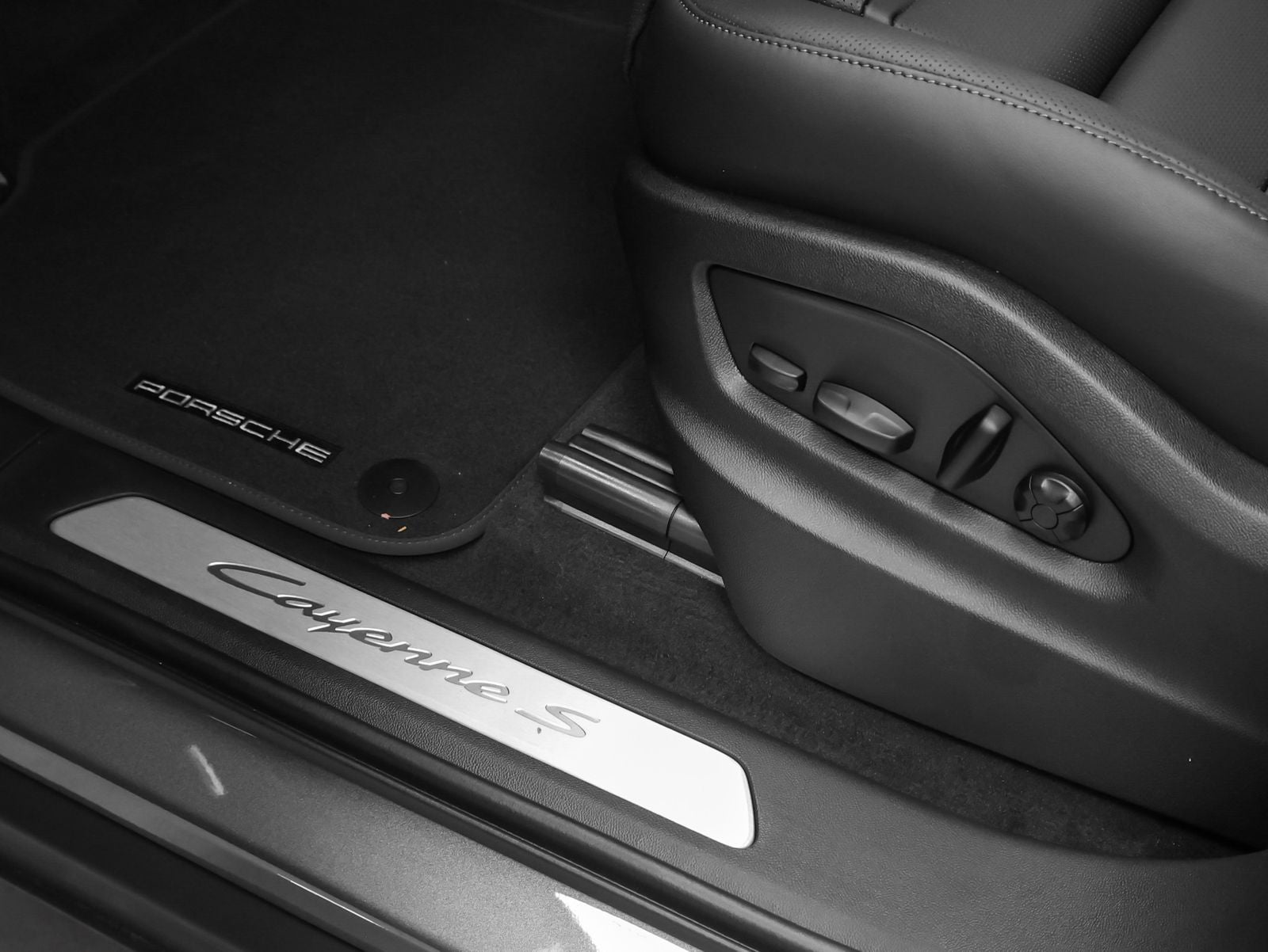 2026 Porsche Cayenne Cayenne S