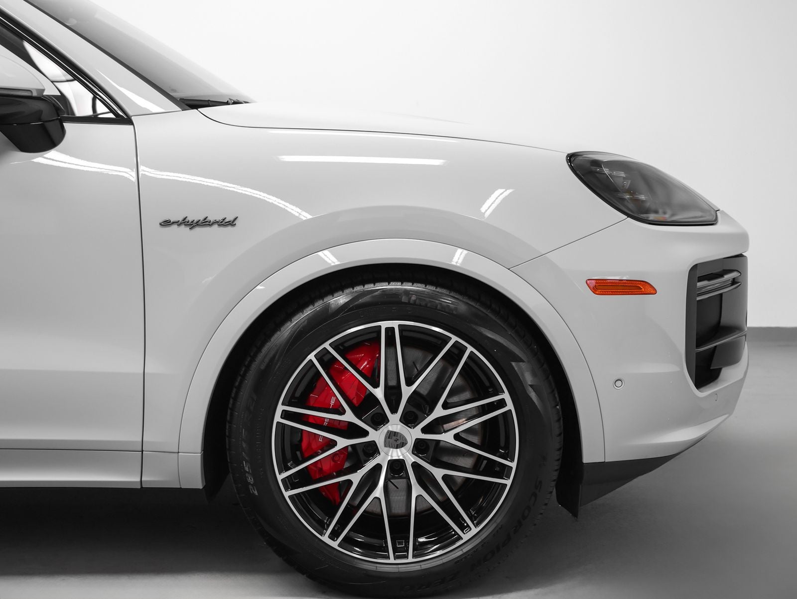 2026 Porsche Cayenne Turbo E-Hybrid