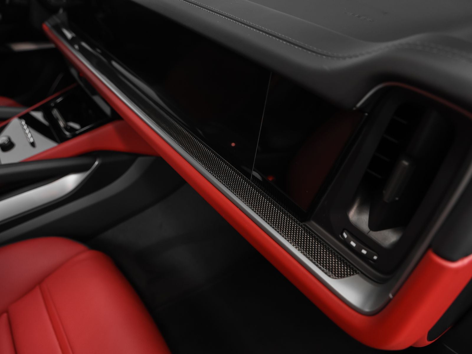 2026 Porsche Cayenne Turbo E-Hybrid