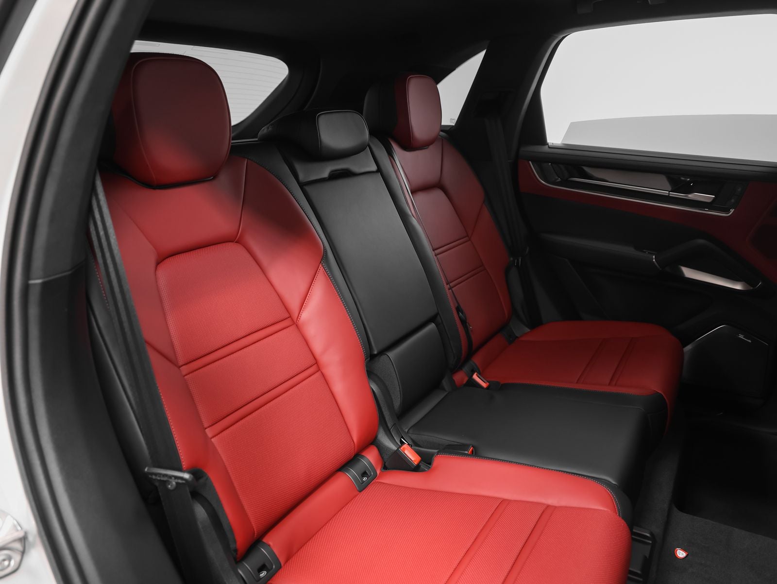 2026 Porsche Cayenne Turbo E-Hybrid