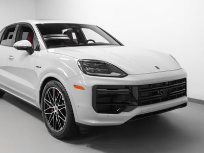 2026 Porsche Cayenne Turbo E-Hybrid