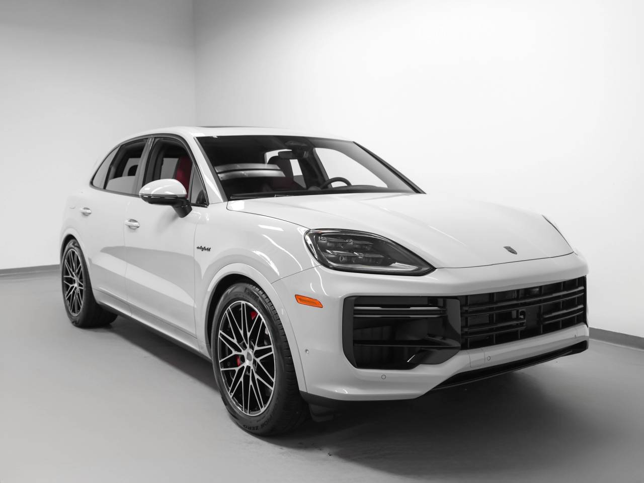 2026 Porsche Cayenne Turbo E-Hybrid