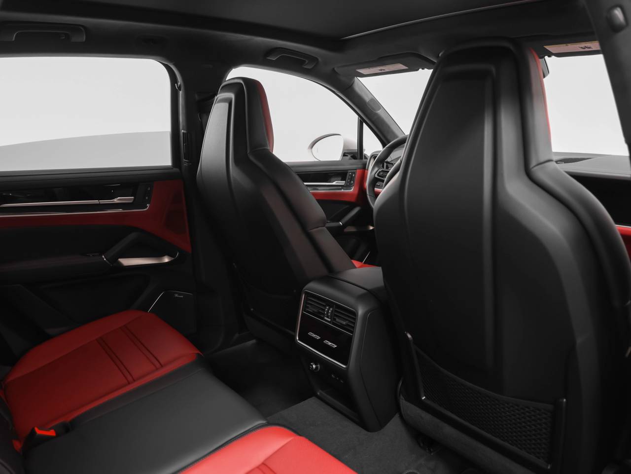 2026 Porsche Cayenne Turbo E-Hybrid