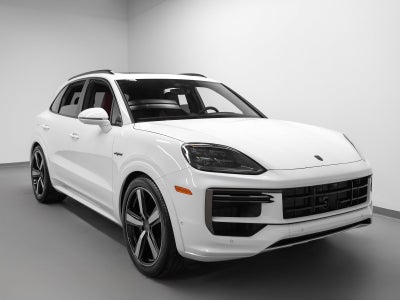 2026 Porsche Cayenne Cayenne Turbo E-Hybrid
