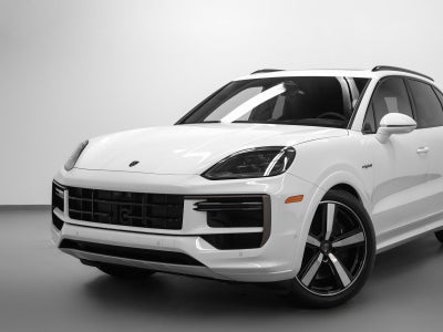 2026 Porsche Cayenne Cayenne Turbo E-Hybrid