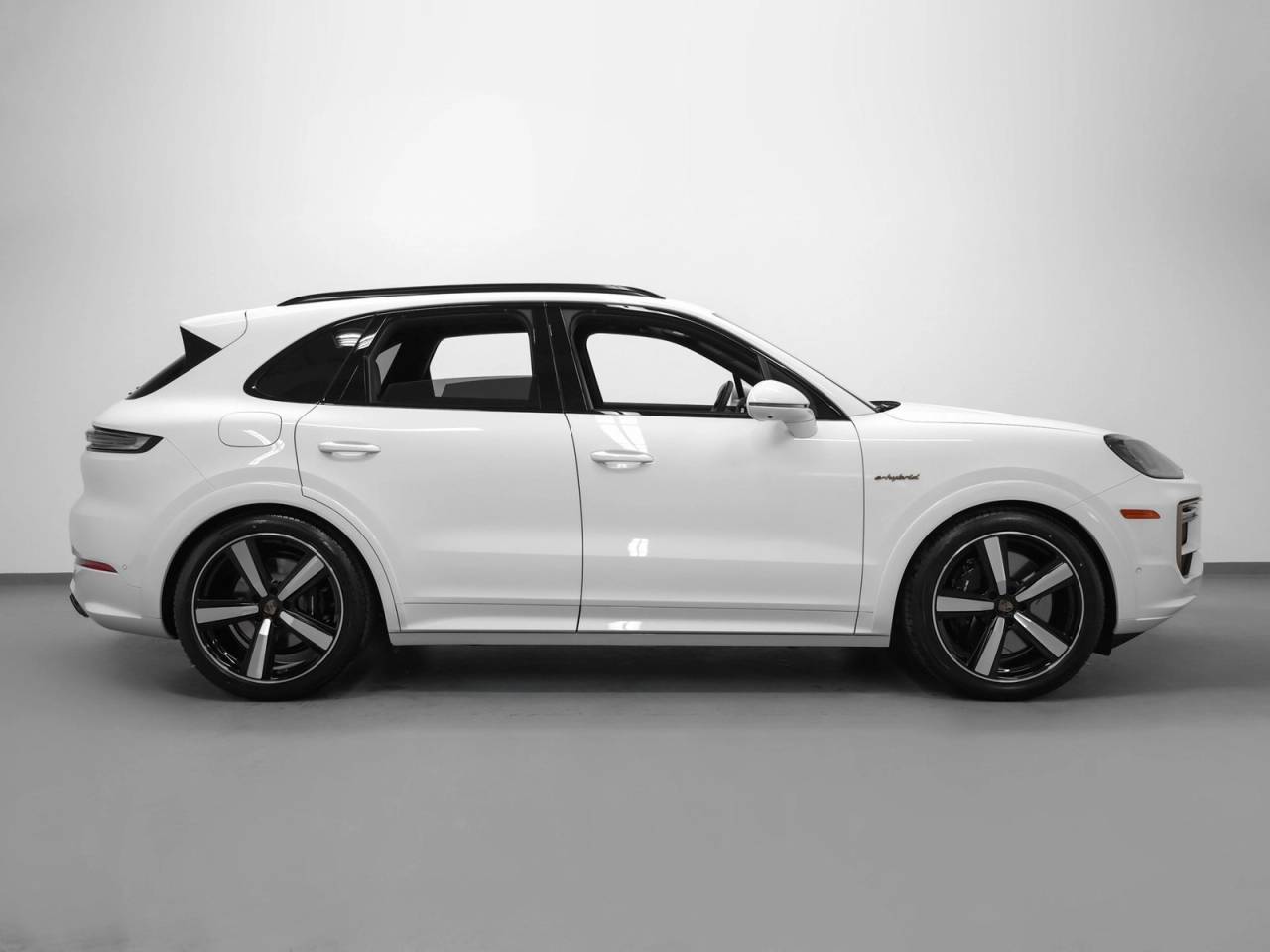 2026 Porsche Cayenne Cayenne Turbo E-Hybrid