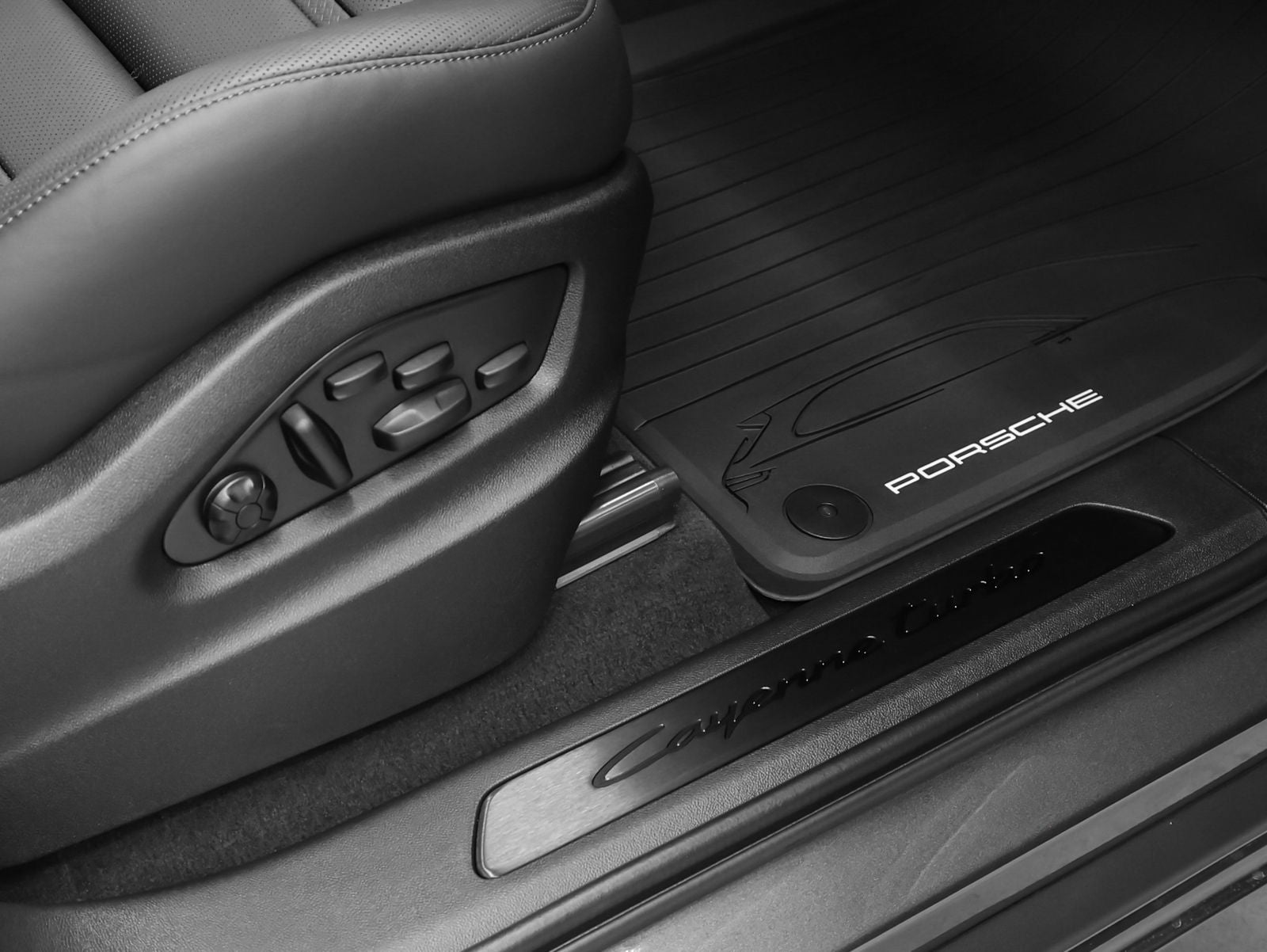 2025 Porsche Cayenne Cayenne Turbo E-Hybrid