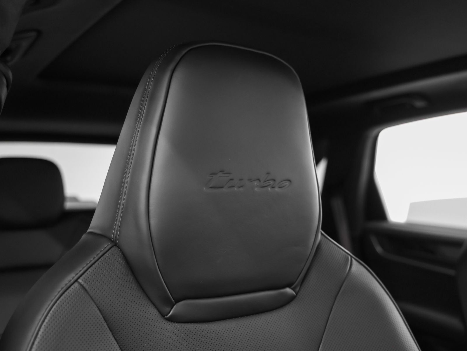 2025 Porsche Cayenne Cayenne Turbo E-Hybrid