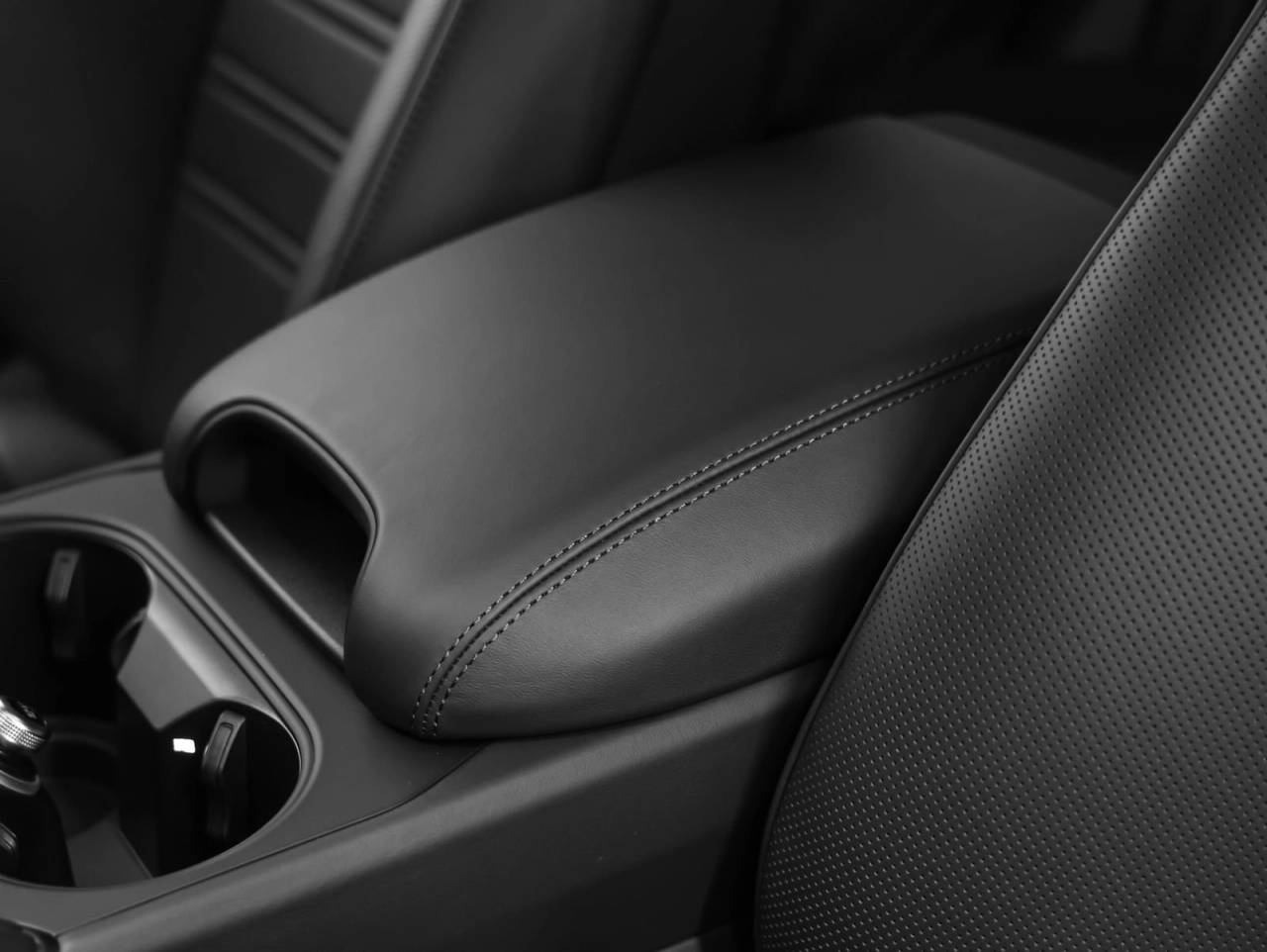 2025 Porsche Cayenne Cayenne Turbo E-Hybrid