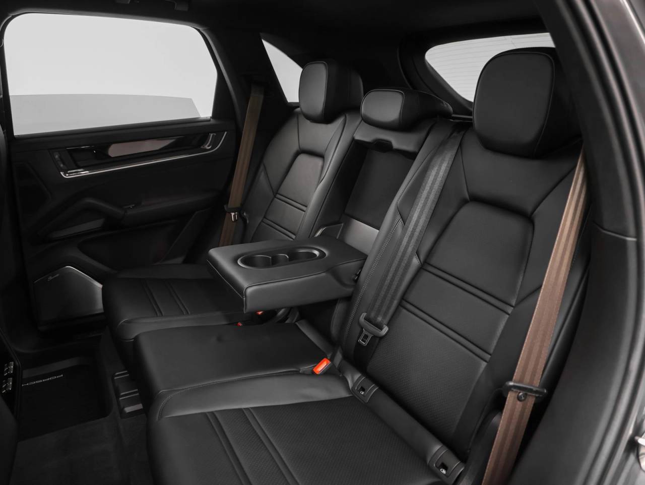 2025 Porsche Cayenne Cayenne Turbo E-Hybrid