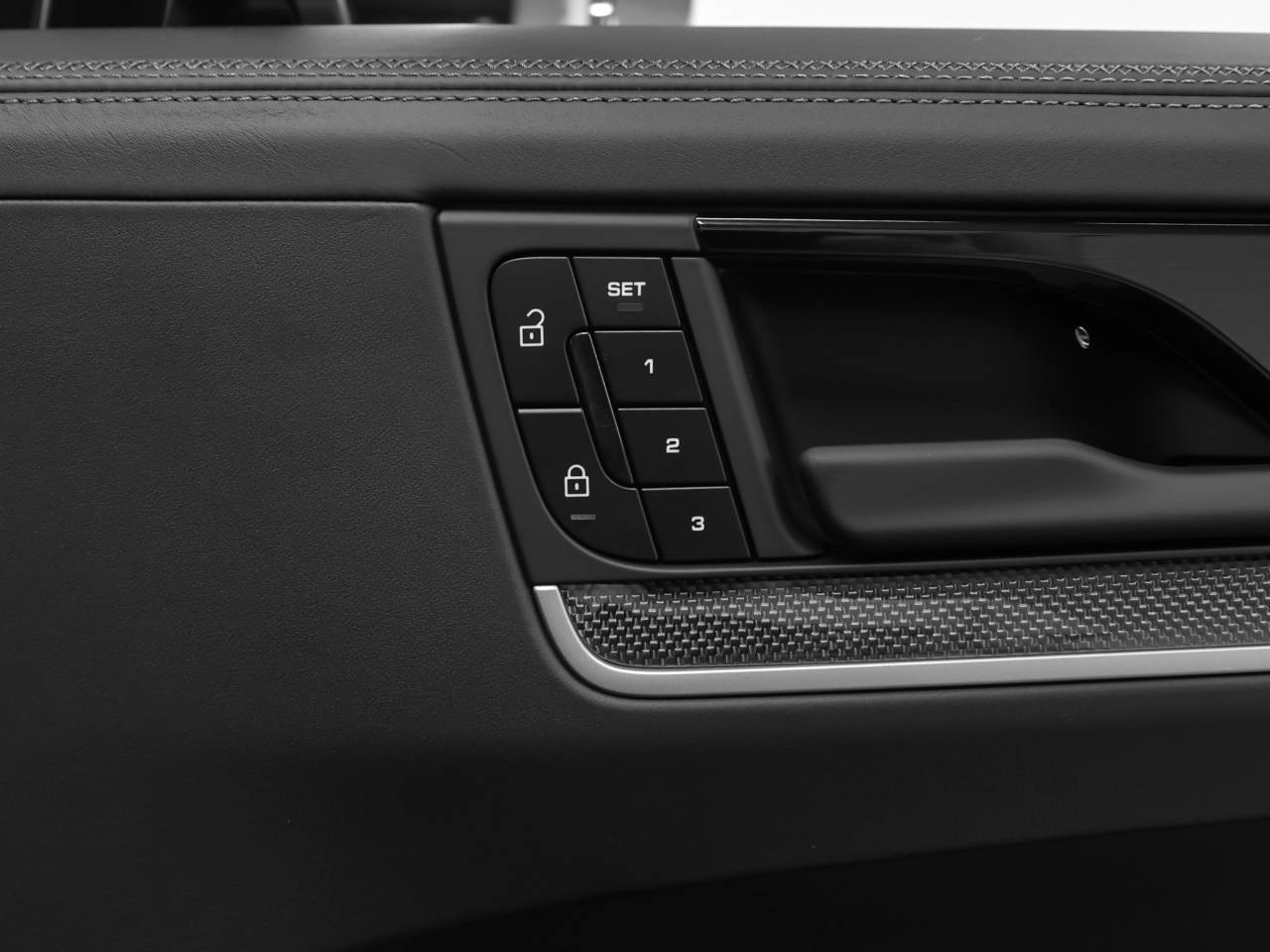 2025 Porsche Cayenne Cayenne Turbo E-Hybrid