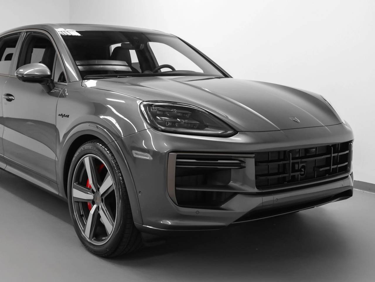 2025 Porsche Cayenne Cayenne Turbo E-Hybrid