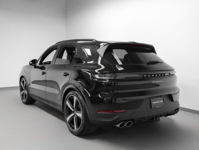 2026 Porsche Cayenne S E-Hybrid