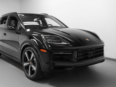 2026 Porsche Cayenne S E-Hybrid