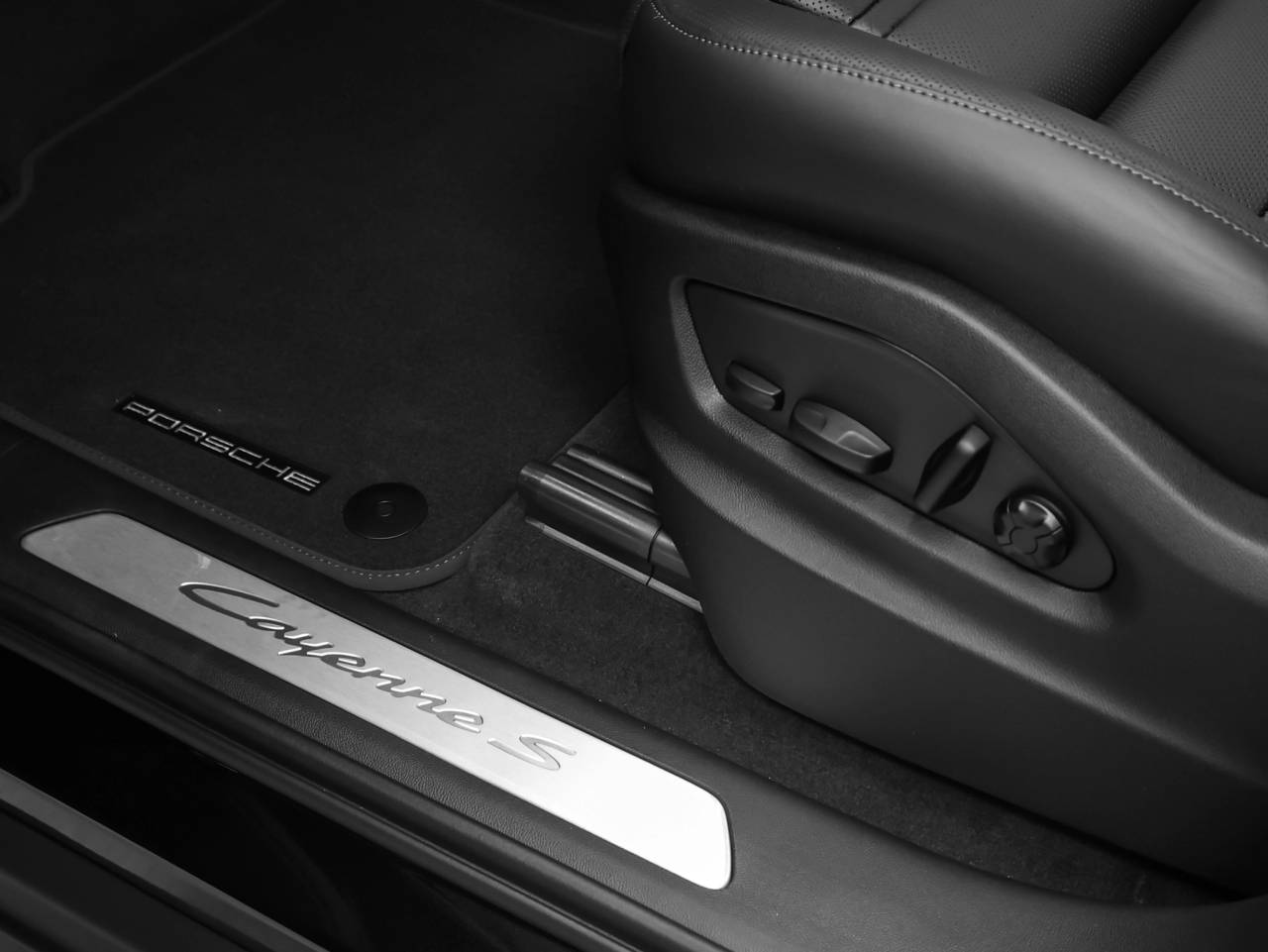 2026 Porsche Cayenne S E-Hybrid