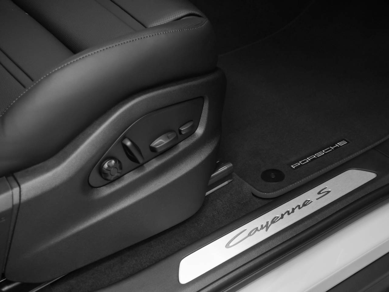 2026 Porsche Cayenne Cayenne S E-Hybrid