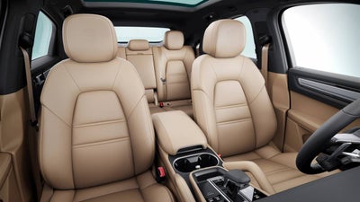 2023 Porsche Cayenne Coupe Platinum Edition