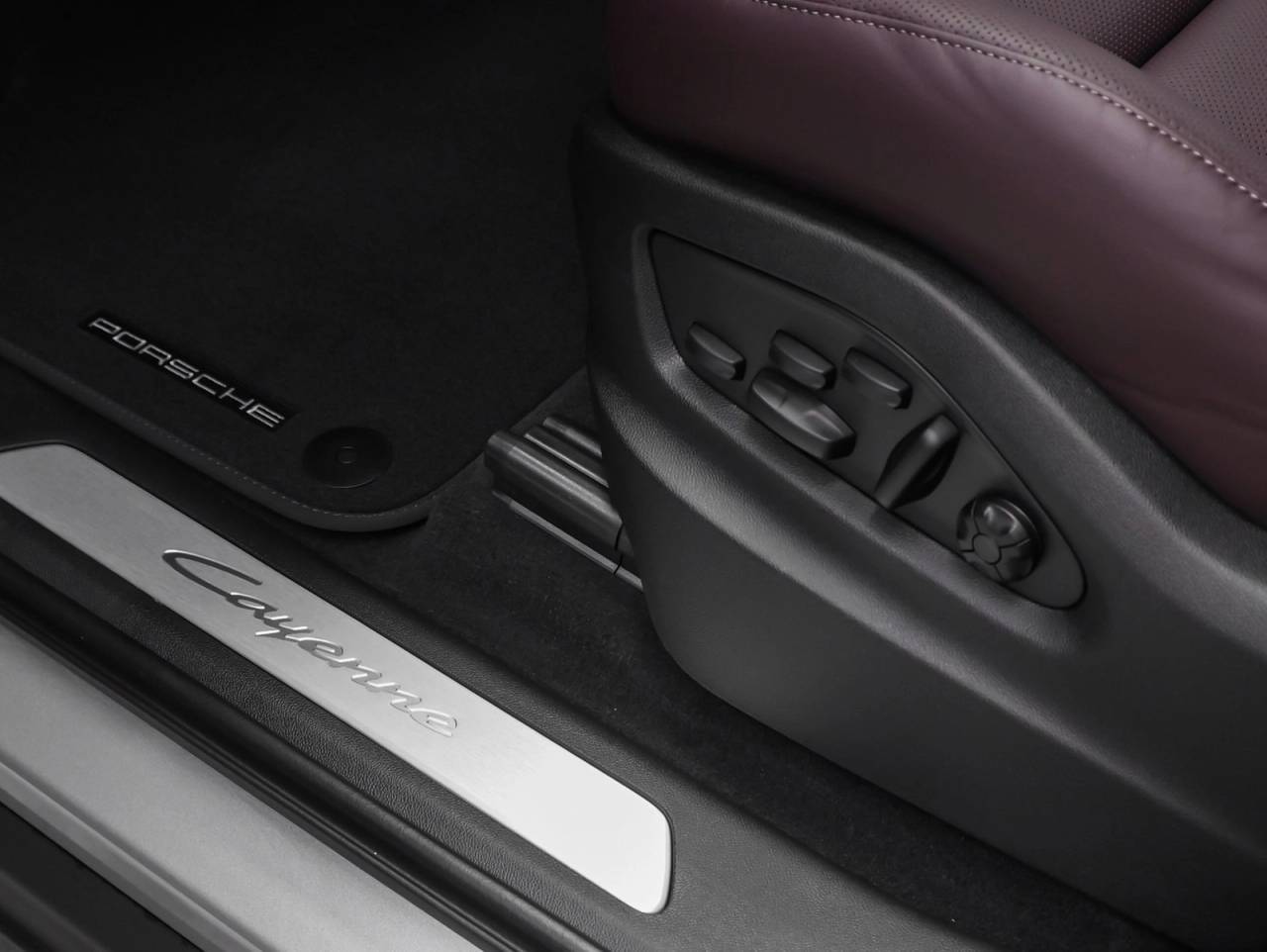 2026 Porsche Cayenne Cayenne Coupe