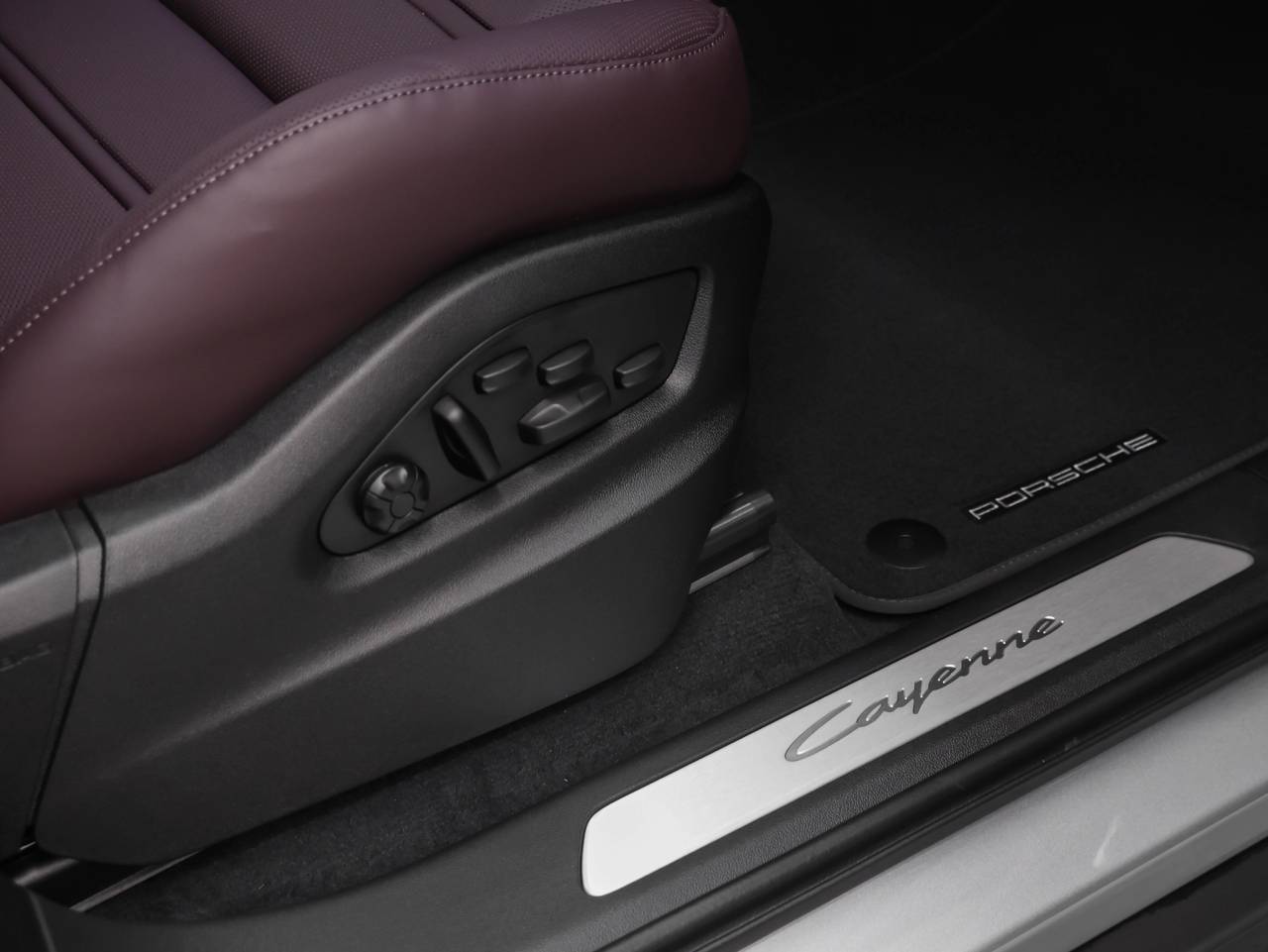 2026 Porsche Cayenne Cayenne Coupe