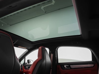 2022 Porsche Cayenne Cayenne Coupe Platinum Edition