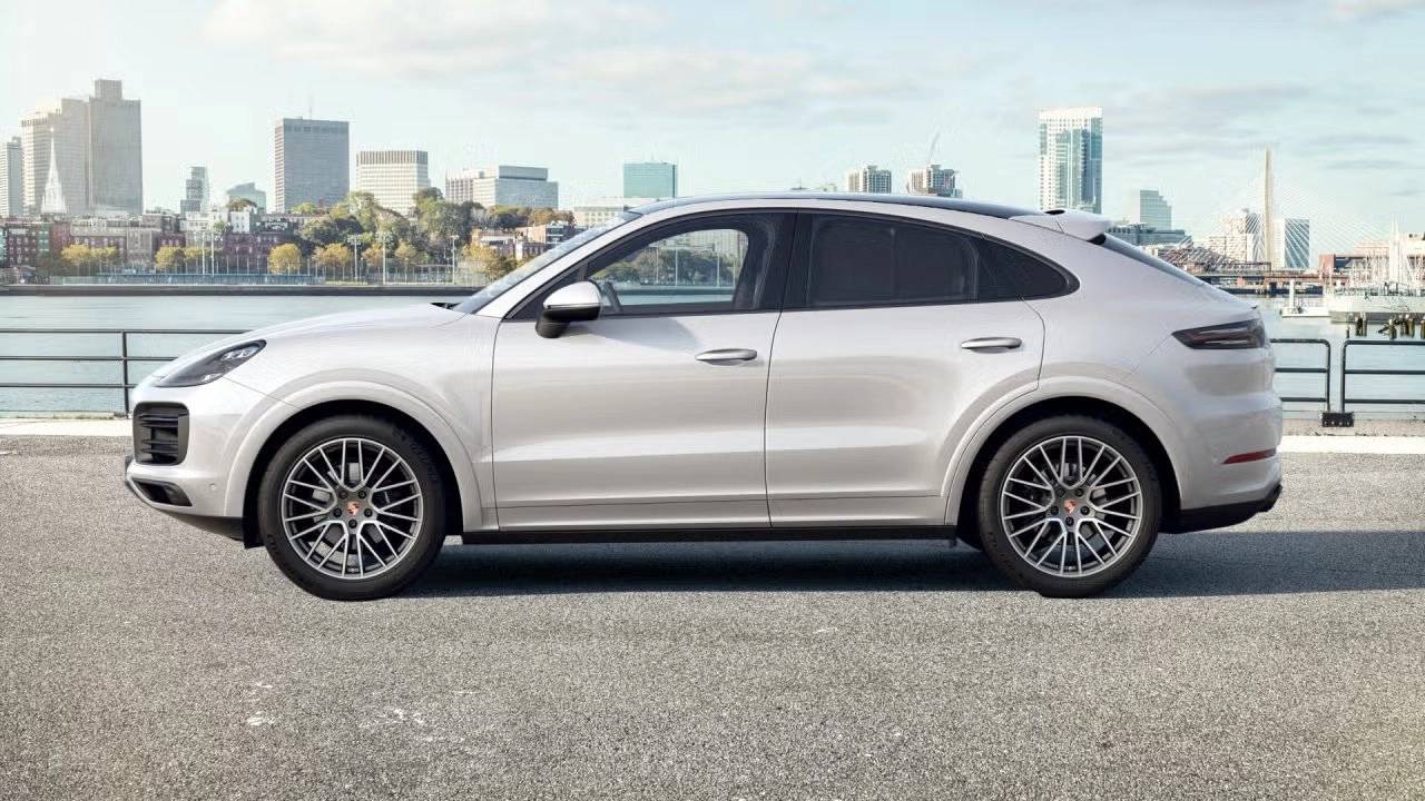2022 Porsche Cayenne Cayenne Coupe Platinum Edition
