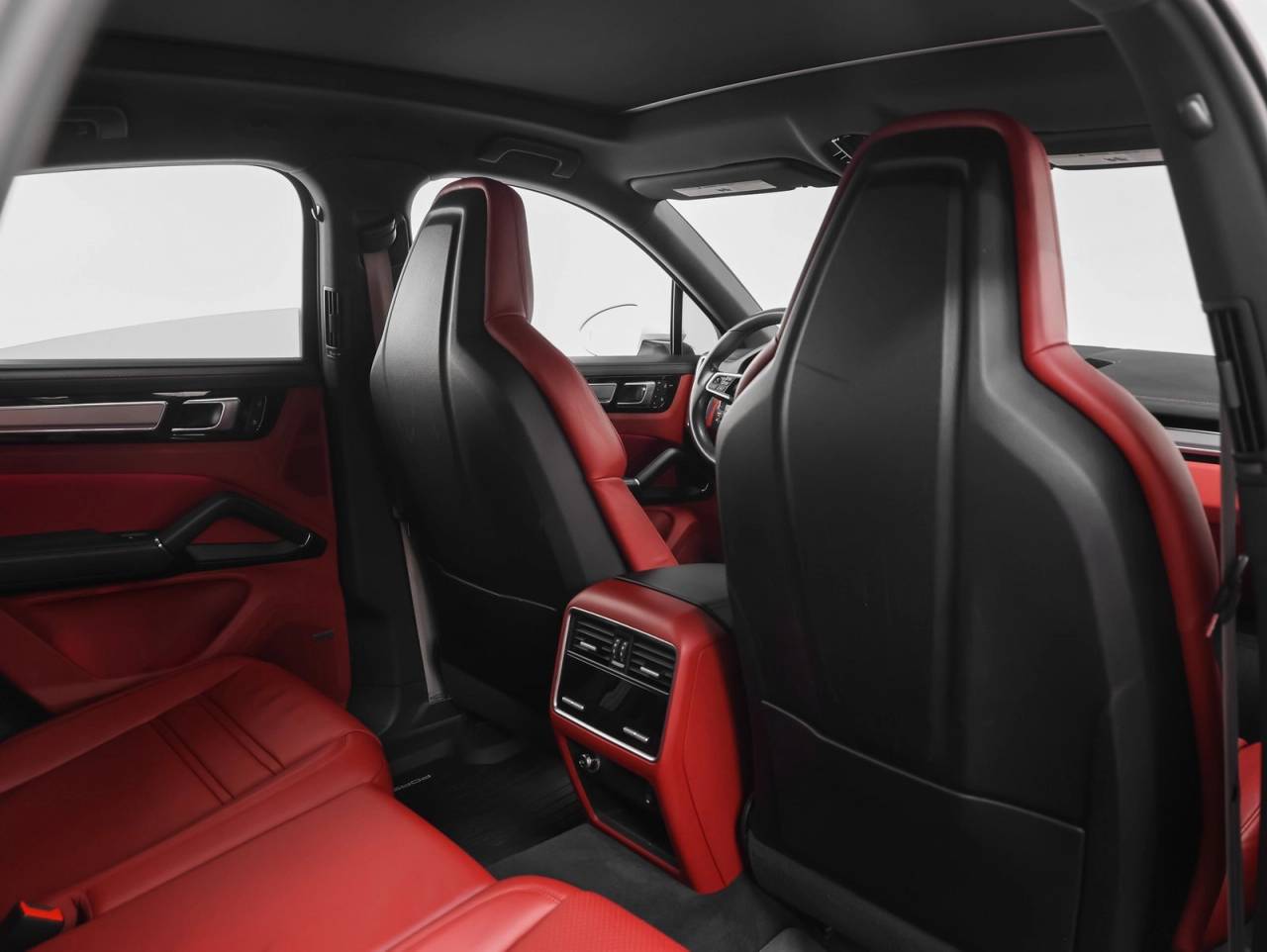 2022 Porsche Cayenne Cayenne Coupe Platinum Edition