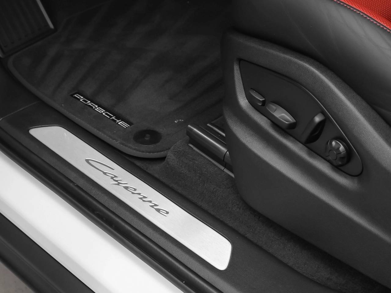 2025 Porsche Cayenne Cayenne Coupe