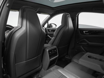 2022 Porsche Cayenne Cayenne Coupe