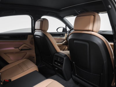 2024 Porsche Cayenne Coupe