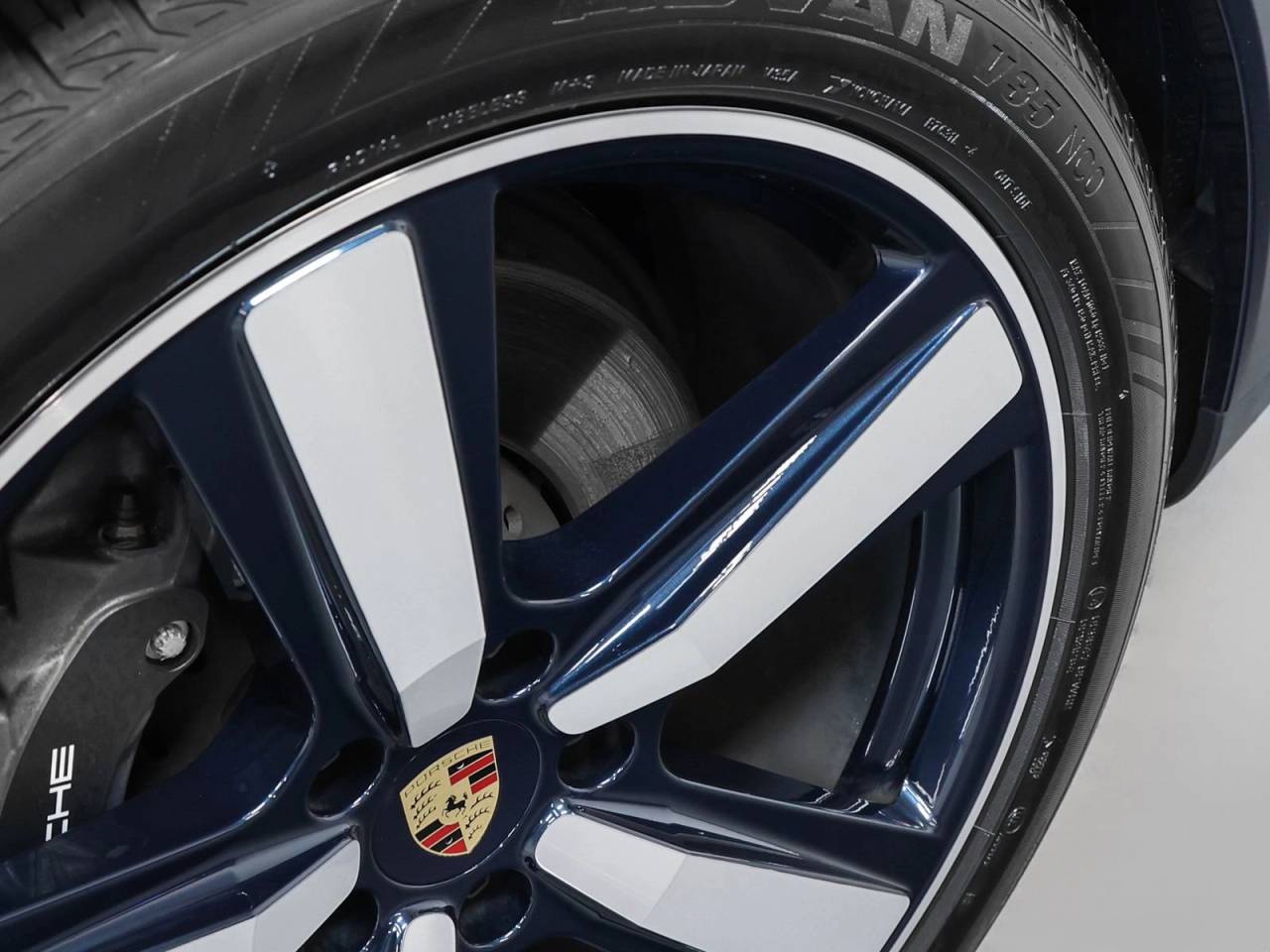 2024 Porsche Cayenne Coupe