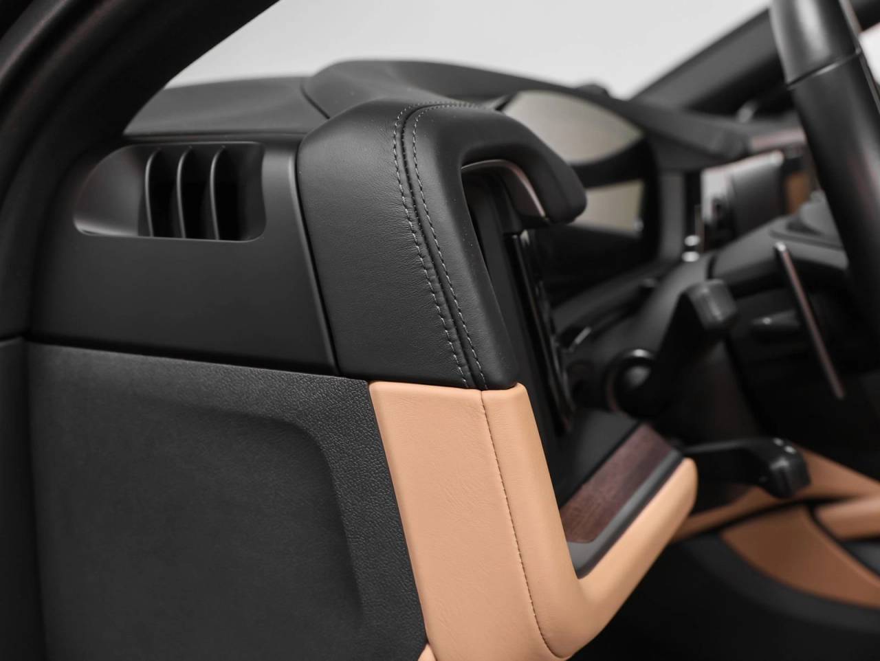 2024 Porsche Cayenne Coupe
