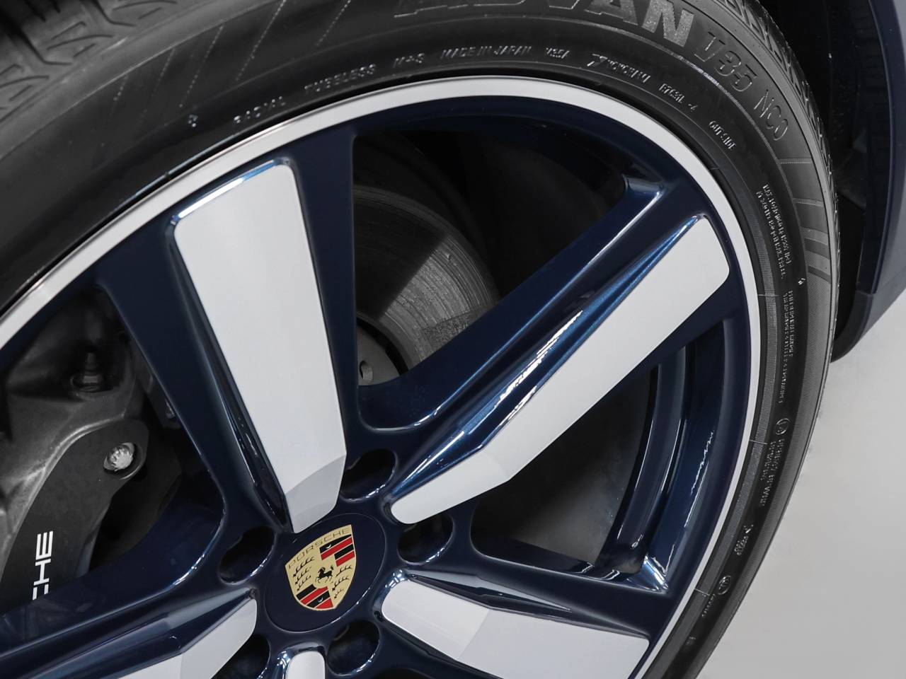2024 Porsche Cayenne Coupe