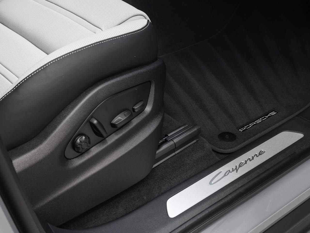 2026 Porsche Cayenne Cayenne Coupe