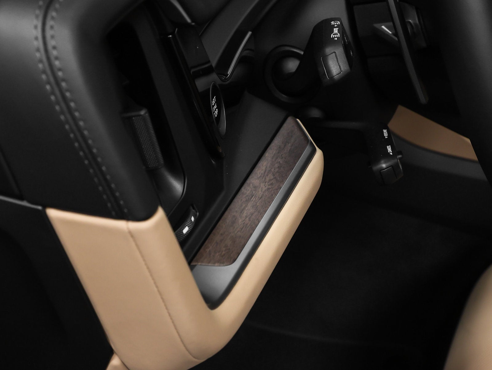 2026 Porsche Cayenne Coupe Base
