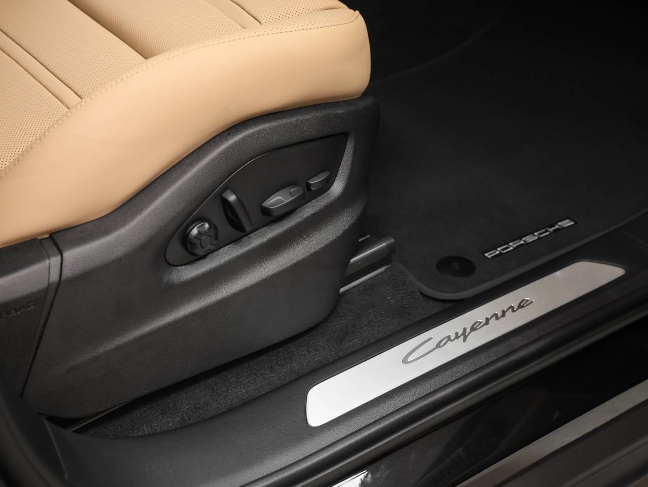 2026 Porsche Cayenne Cayenne Coupe
