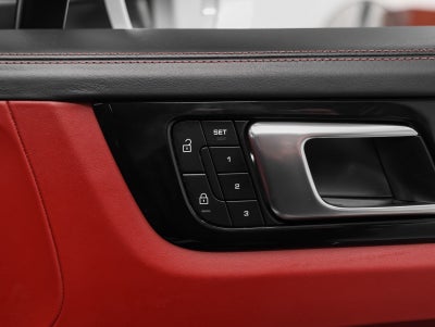 2022 Porsche Cayenne Cayenne Coupe Platinum Edition