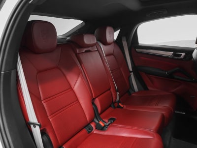 2022 Porsche Cayenne Cayenne Coupe Platinum Edition