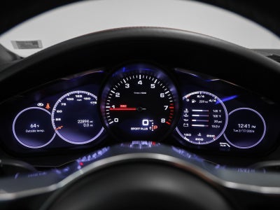 2022 Porsche Cayenne Cayenne Coupe Platinum Edition