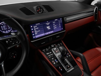 2022 Porsche Cayenne Cayenne Coupe Platinum Edition