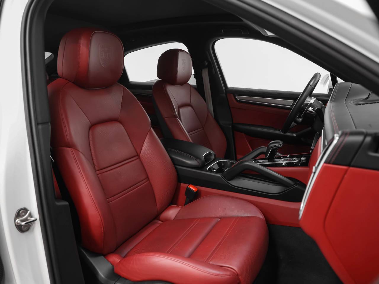 2022 Porsche Cayenne Cayenne Coupe Platinum Edition