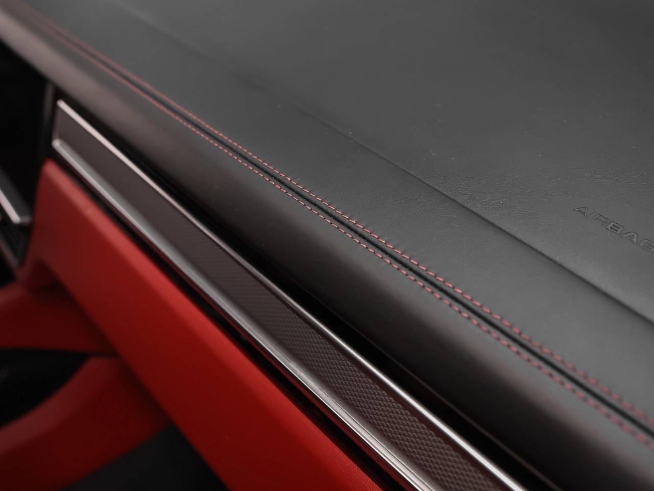 2022 Porsche Cayenne Cayenne Coupe Platinum Edition