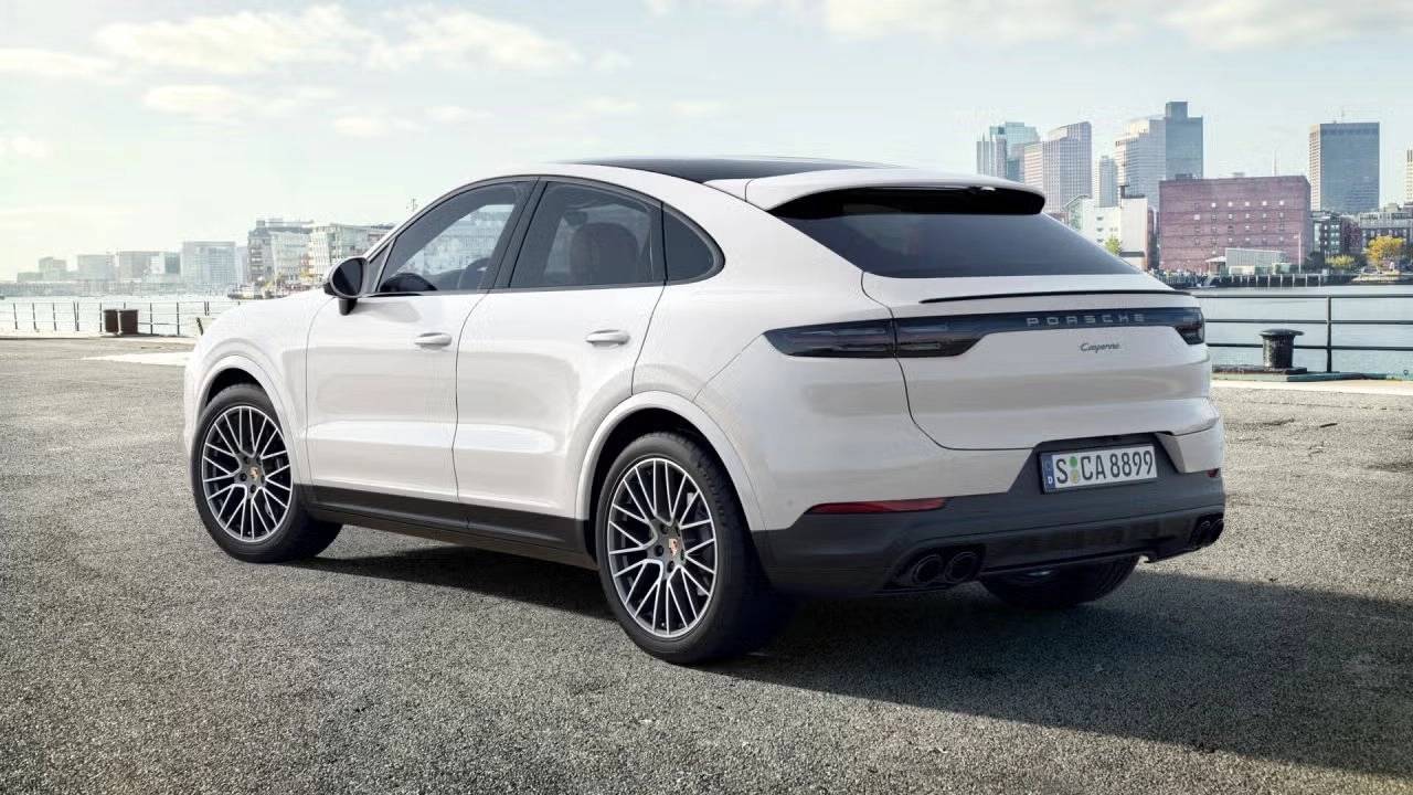 2022 Porsche Cayenne Cayenne Coupe Platinum Edition