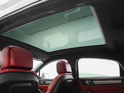 2022 Porsche Cayenne Cayenne Coupe Platinum Edition