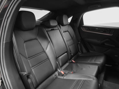 2024 Porsche Cayenne Coupe Base
