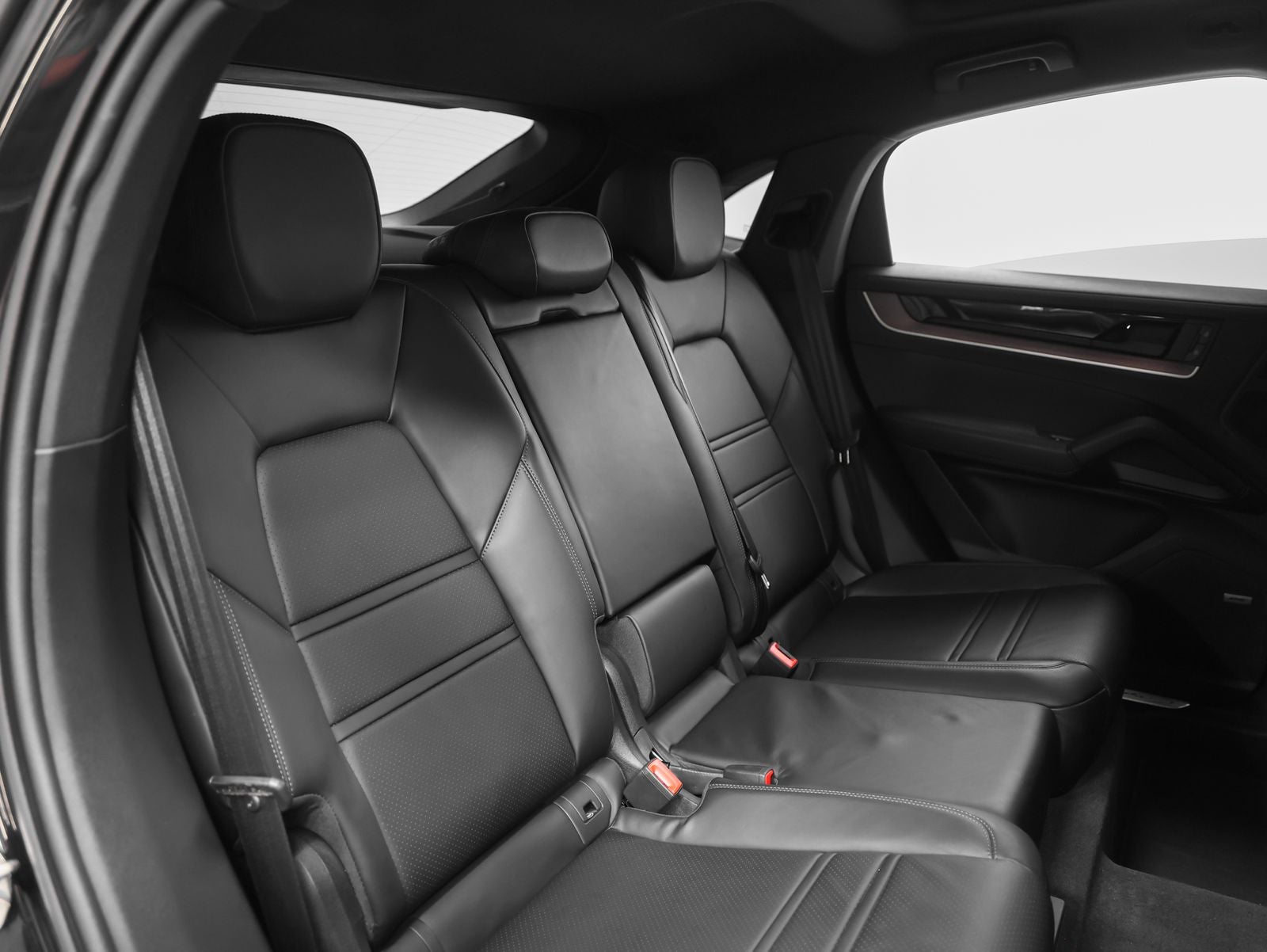 2024 Porsche Cayenne Coupe Base