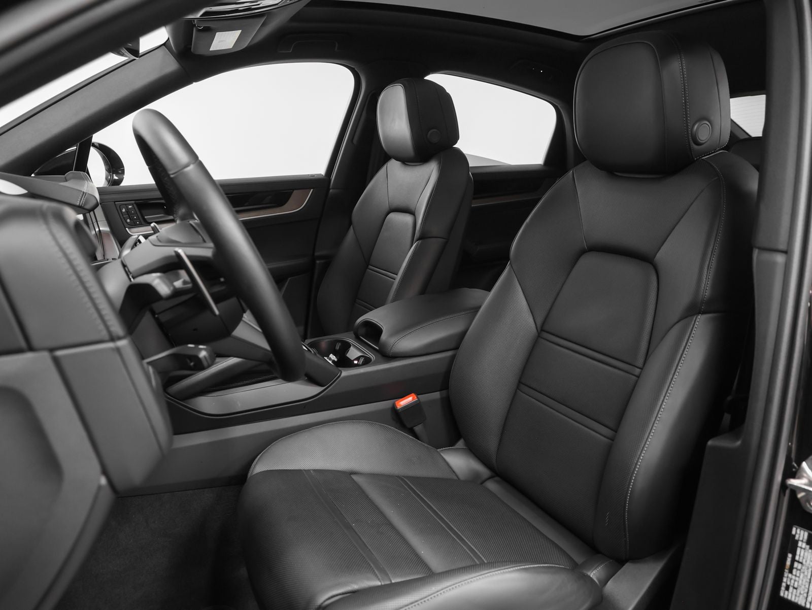 2024 Porsche Cayenne Coupe Base